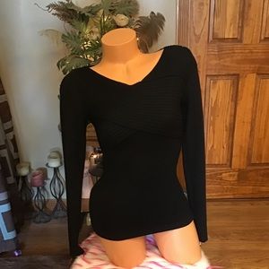 Bebe cross cross pattern sweater L EUC